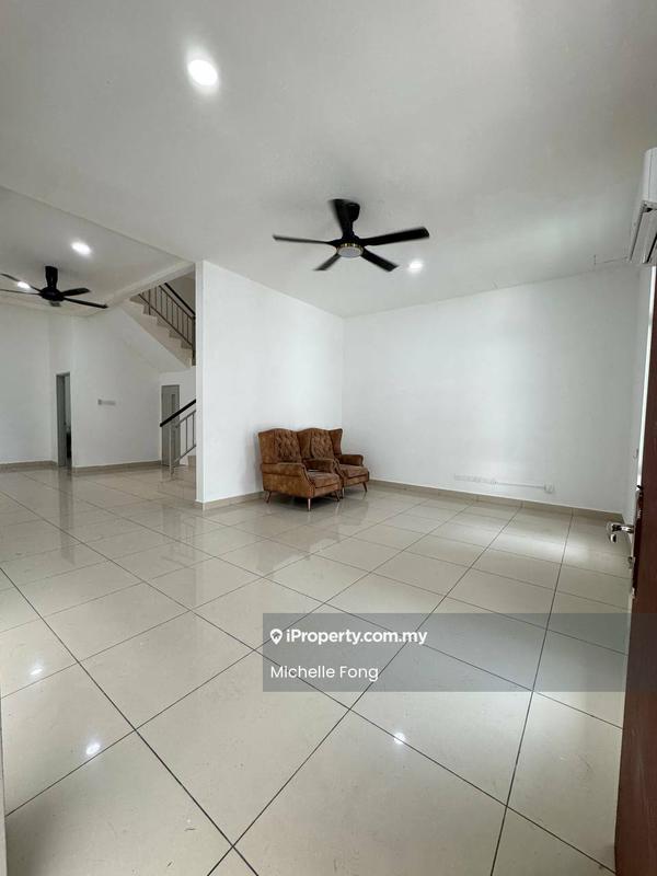3-storey Terraced House for Rent in Nusa Sentral, Iskandar Puteri (Nusajaya) by Michelle Fong - Living Room - iProperty.com.my