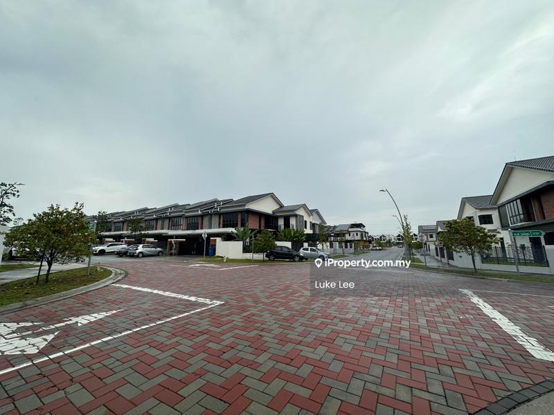 Rumah Berangkai 2 Tingkat untuk Dijual di Elmina, Shah Alam oleh Luke Lee - Exterior - iProperty.com.my