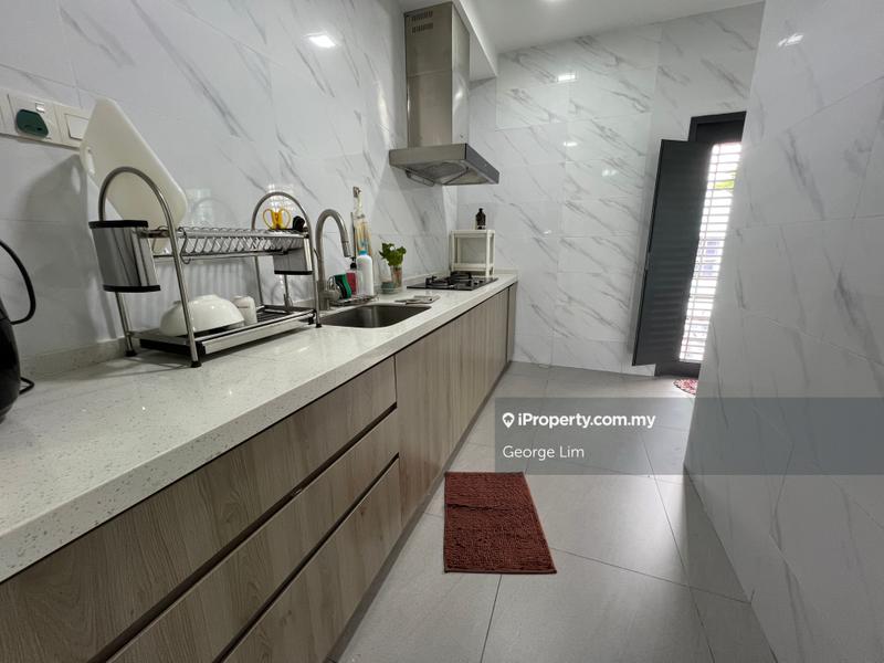 2.5-storey Terraced House for Sale in Taman Bukit Serdang, Seri Kembangan by George Lim - iProperty.com.my