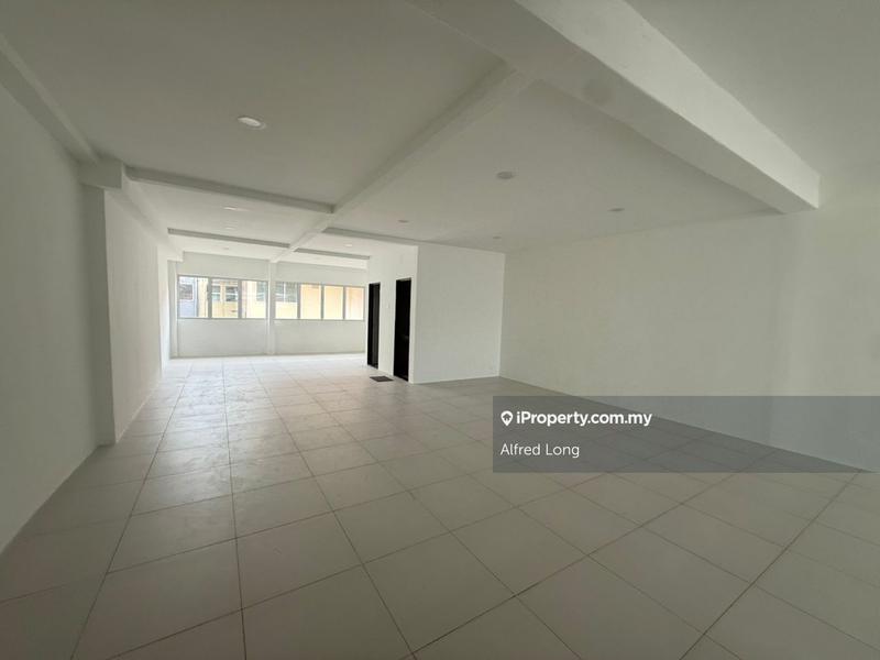 Kedai-Pejabat untuk Disewa di Taman Sri Serdang, Seri Kembangan oleh Alfred Long - iProperty.com.my