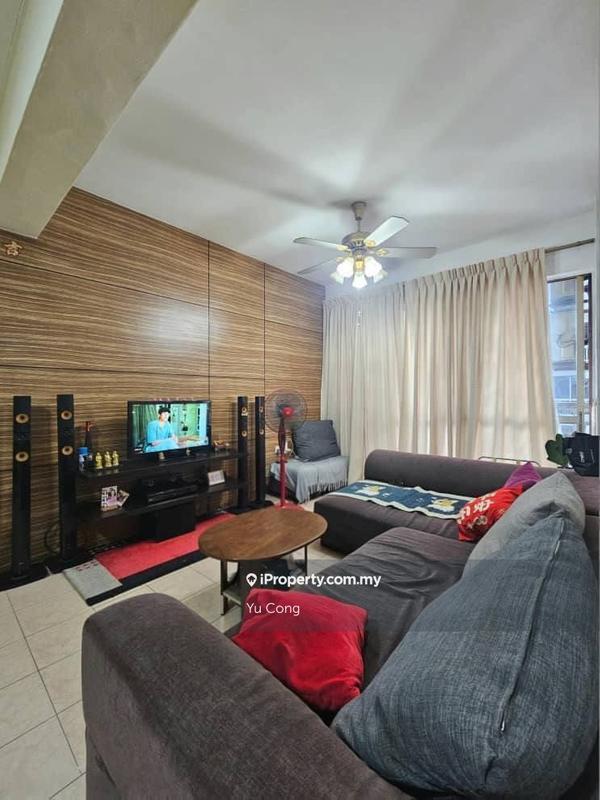 For Sale - Putri Ria