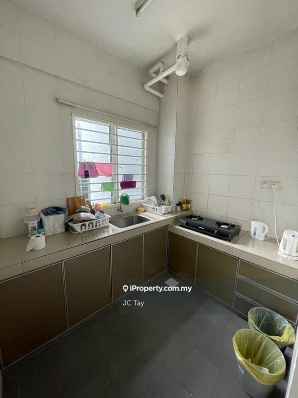 Pangsapuri untuk Disewa di Suria Apartment oleh JC Tay - iProperty.com.my