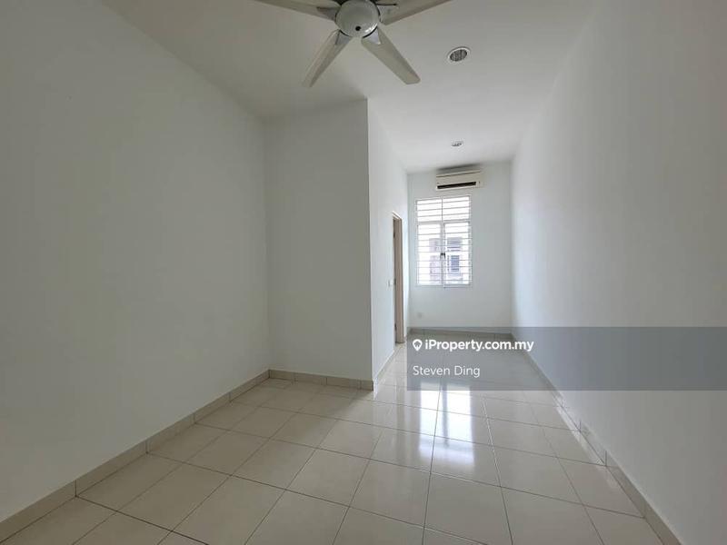 Rumah Berangkai 2 Tingkat untuk Dijual di Setia Indah 9, Setia Alam oleh Steven Ding - iProperty.com.my