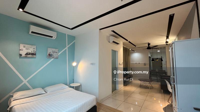 For Rent - Manhattan Suites @ ITCC