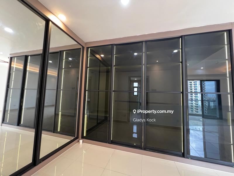 For Sale - Valencia Residence