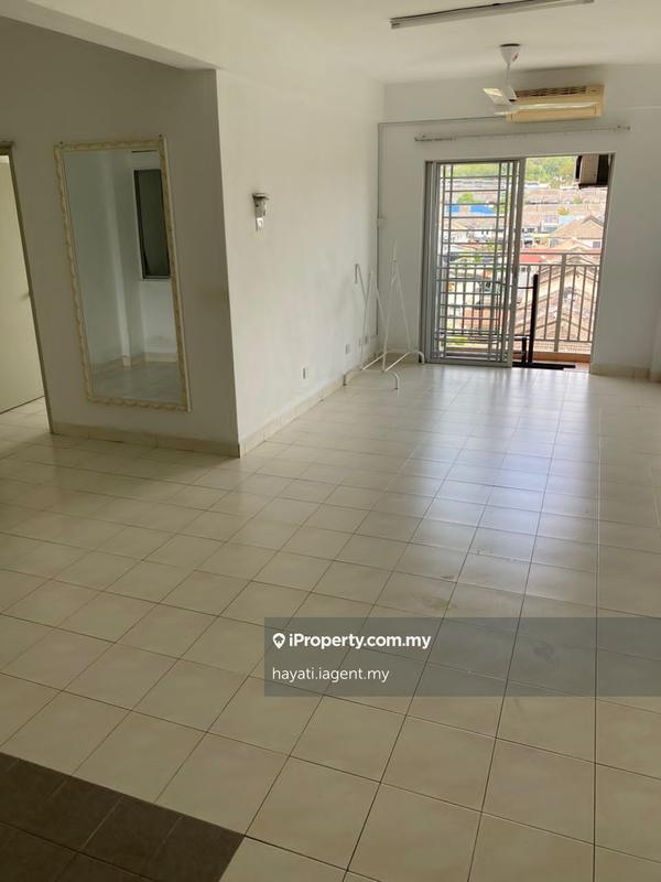 Condominium for Sale in Pangsapuri Saujana Gombak by hayati.iagent.my - iProperty.com.my