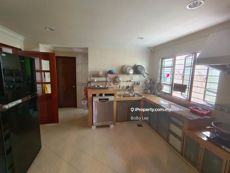 Bungalow House for Sale in Taman Overseas Union (Taman Oug), Jalan Klang Lama (Old Klang Road) by BoBo Lee - iProperty.com.my