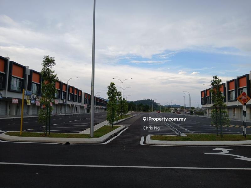 Kedai untuk Disewa di Alam Suria, Puncak Alam oleh Chris Ng - iProperty.com.my