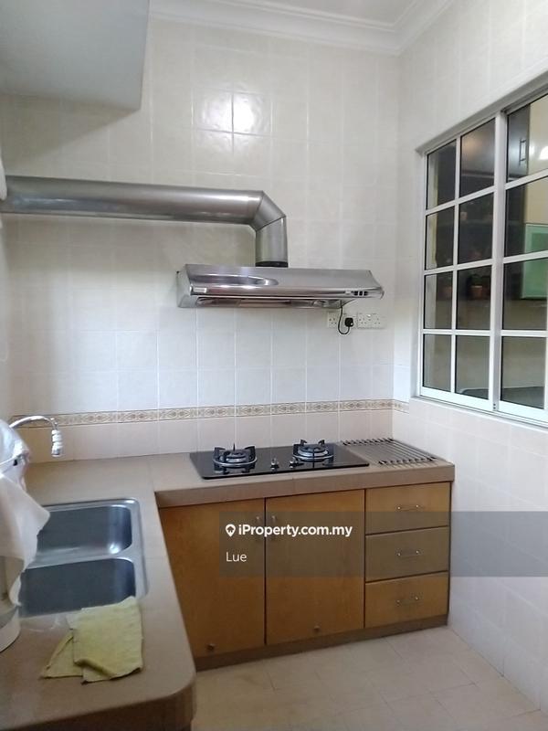 Rumah Teres 2.5-Tingkat untuk Dijual di Taman Sri Pelabuhan, Opposite MBO Klang, Klang oleh Lue - iProperty.com.my