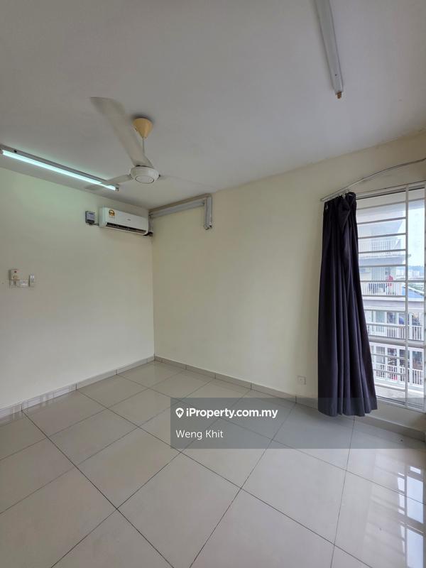 For Sale - Platinum Lake PV 20