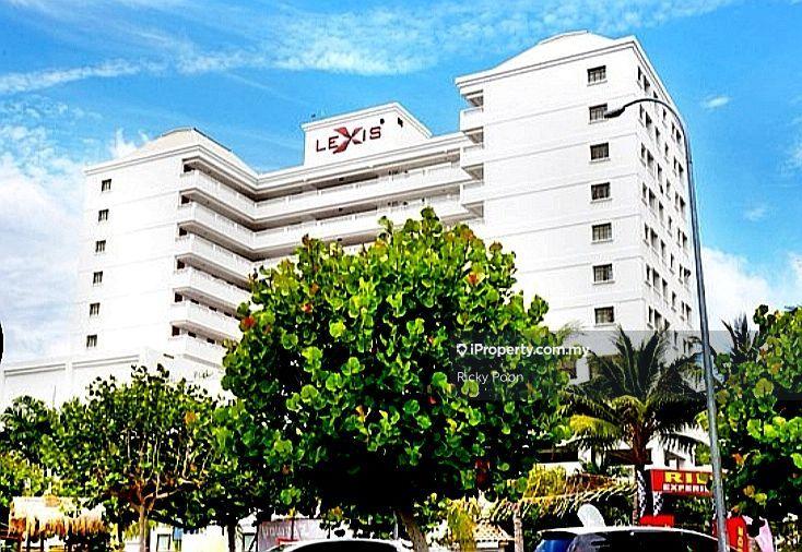 For Sale - Lexis Hibiscus