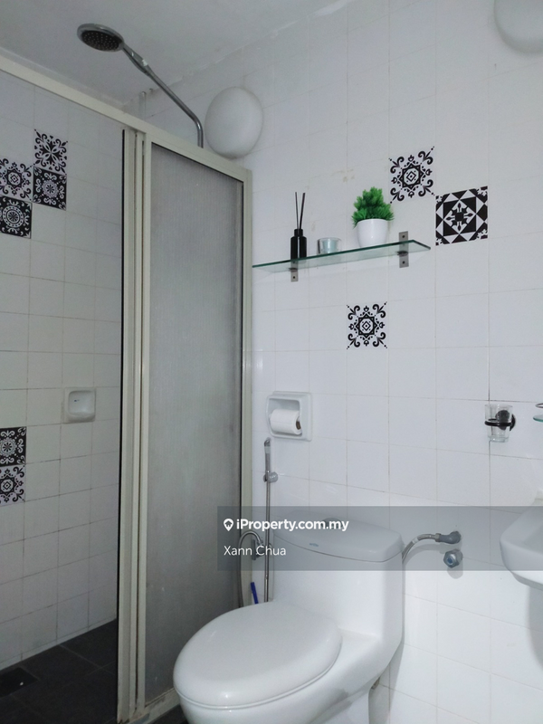 Rumah Bandar untuk Dijual di Country Heights, Kajang oleh Xann Chua - iProperty.com.my