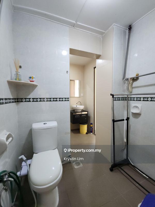 Rumah Teres 2-Tingkat untuk Dijual di Kota Kemuning, Shah Alam oleh Krystin Lim - Bathroom - iProperty.com.my