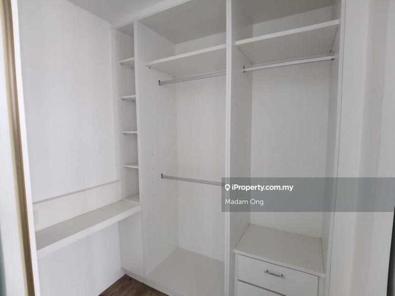 For Sale - Lakefront Residence