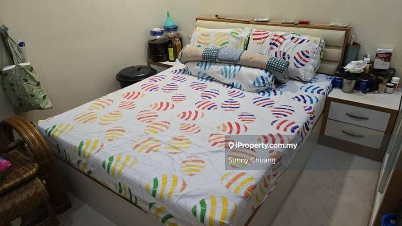 2.5-storey Terraced House for Sale in Taman Gaya, Ulu Tiram by Sunny Chuang - iProperty.com.my