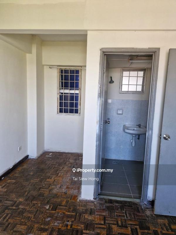 For Rent - Avenue Court