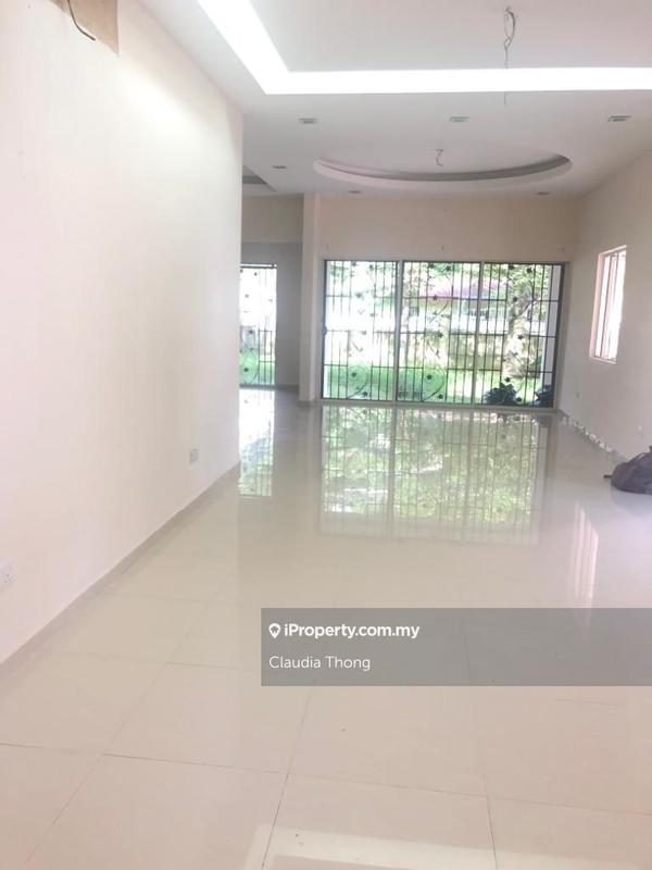 Banglo untuk Dijual di Taman Sierra Seputeh, Seputeh oleh Claudia Thong - iProperty.com.my