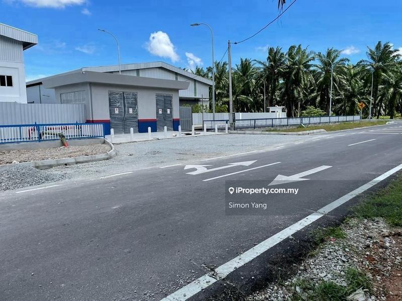 Warehouse for Sale in Kampung Teluk Mengkuang, Telok Panglima Garang by Simon Yang - iProperty.com.my