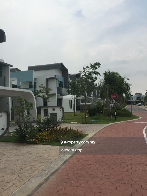 2-storey Terraced House for Sale in Setia Eco Glades, Cyberjaya by Madam Ong - Exterior - iProperty.com.my