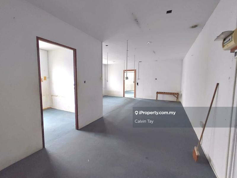 Shop for Sale in Kuching, Sarawak by Calvin Tay - iProperty.com.my