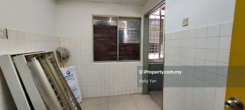 Shop-Office for Sale in Pandan Jaya, Ampang by Kelly Yan Kai Lit - iProperty.com.my