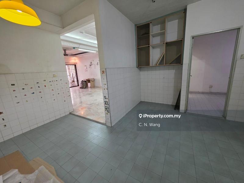 Terraced House for Sale in Bandar Baru Permas Jaya, Permas Jaya by C. N. Wang - iProperty.com.my