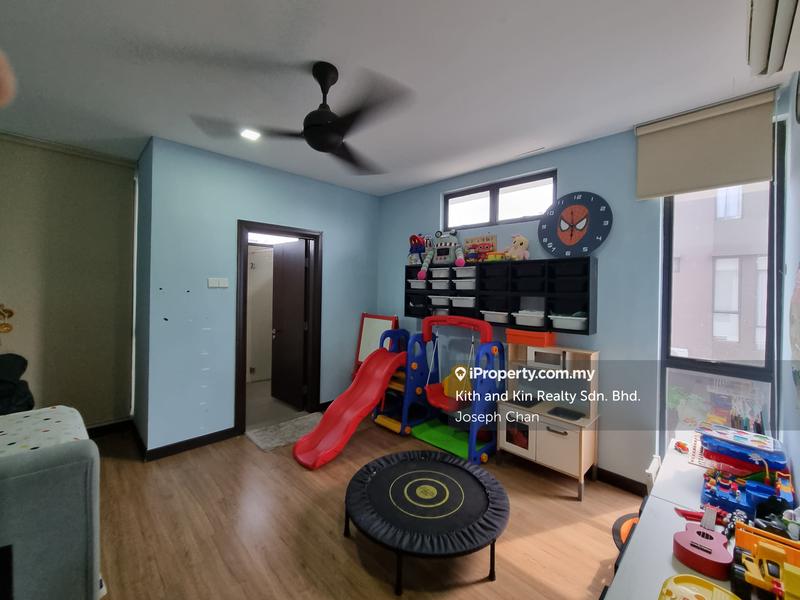 Rumah Teres 3-Tingkat untuk Dijual di Laman Glenmarie, Shah Alam oleh Joseph Chan - iProperty.com.my