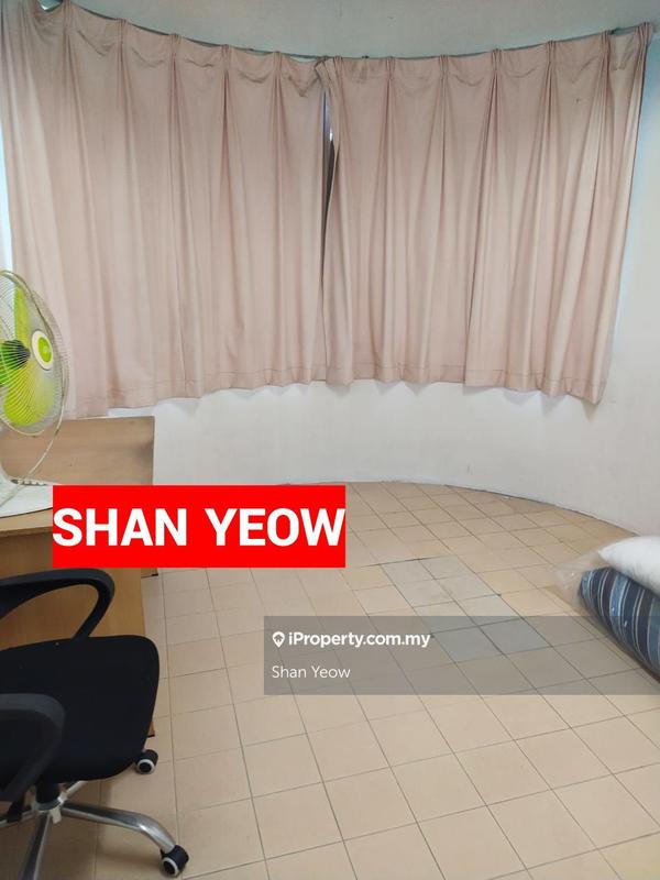 For Sale - Desamas Melur