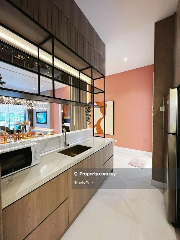 Kediaman Servis untuk Dijual di Damansara Livista oleh Travis See - iProperty.com.my