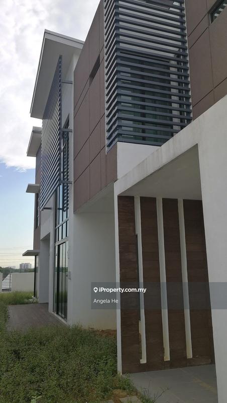 Semi-Detached House for Sale in Alam Impian, Shah Alam by Angela He - iProperty.com.my