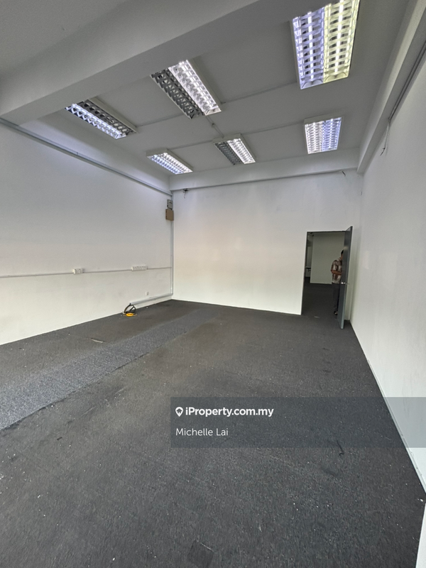 Kedai untuk Disewa di Bandar Rimbayu, Telok Panglima Garang oleh Michelle Lai - iProperty.com.my