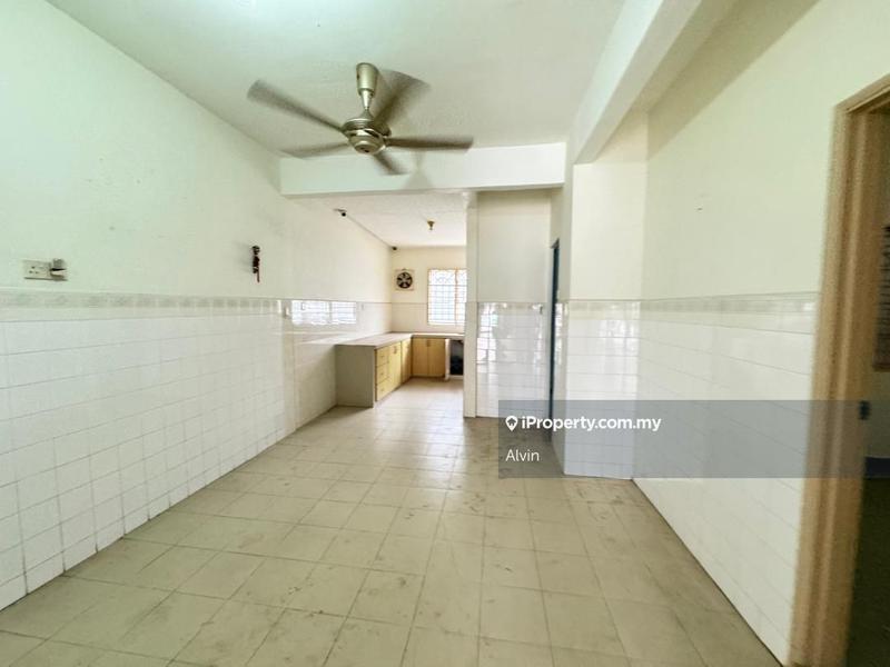 2-storey Terraced House for Sale in Taman Cheng Perdana, Cheng by Alvin - iProperty.com.my