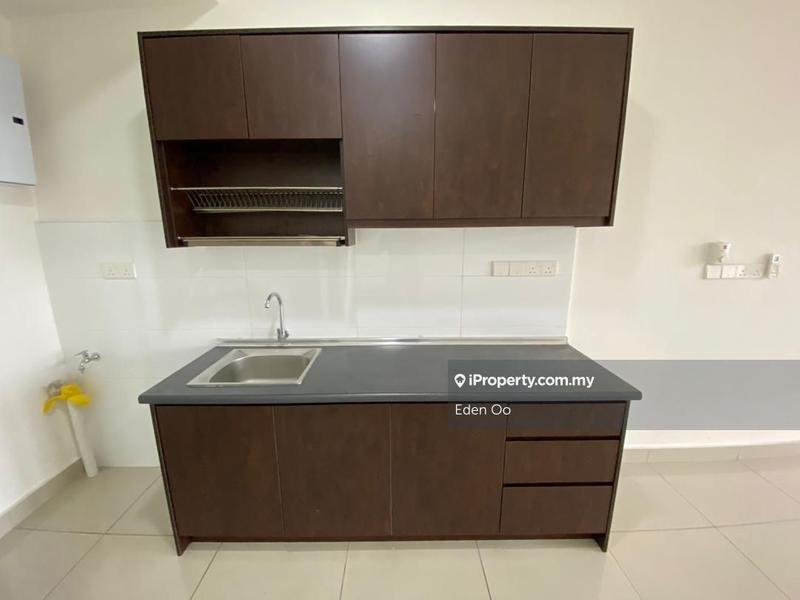 Residensi Servis untuk Dijual di Utropolis Suites 1 oleh Eden Oo - iProperty.com.my