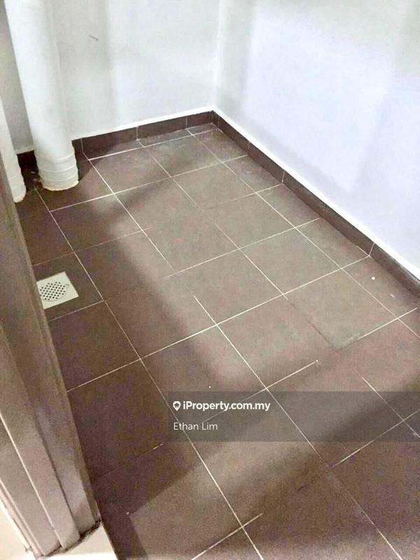 Kediaman Servis untuk Dijual di Larkin Heights oleh Ethan Lim - iProperty.com.my