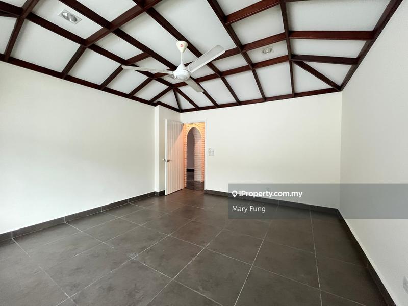 Bungalow House for Sale in Seksyen 4, Petaling Jaya by Mary Fung - iProperty.com.my