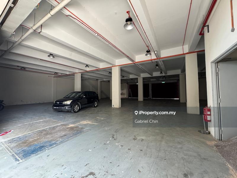 For Sale - Batu Caves, SBC, Industri Batu Caves (3 Storey Semi-D) with Lift