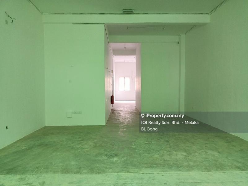Shop / Office untuk Dijual di Taman Kota Laksamana Jaya, Melaka City oleh BL Bong - iProperty.com.my