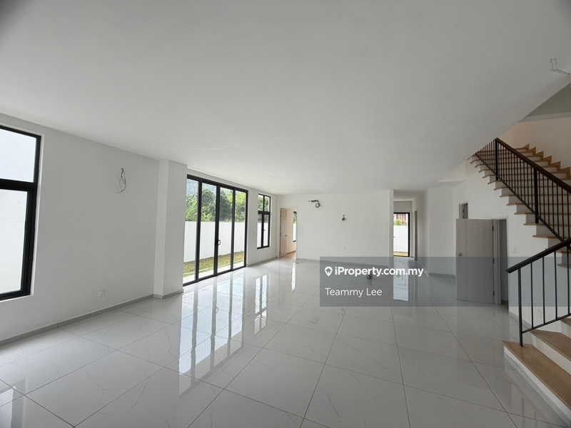 Rumah Berkembar untuk Dijual di Taman Ikhlas, Bandar Sungai Long oleh Teammy Lee - iProperty.com.my