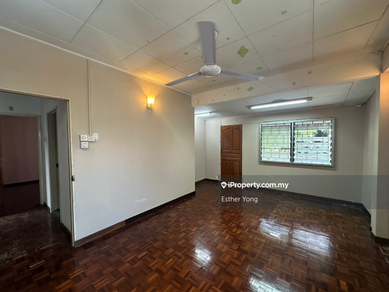 Rumah Berkembar untuk Dijual di Taman Danau Desa, Taman Desa oleh Esther Yong - iProperty.com.my