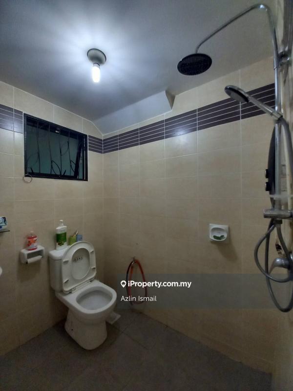 Semi-Detached House for Sale in Cahaya Spk, Shah Alam by Azlin Ismail - iProperty.com.my