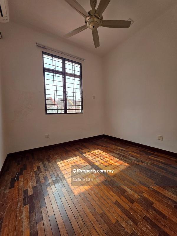 Rumah Teres 2-Tingkat untuk Dijual di Ara Damansara, Ara Damansara oleh Celine Chin - iProperty.com.my