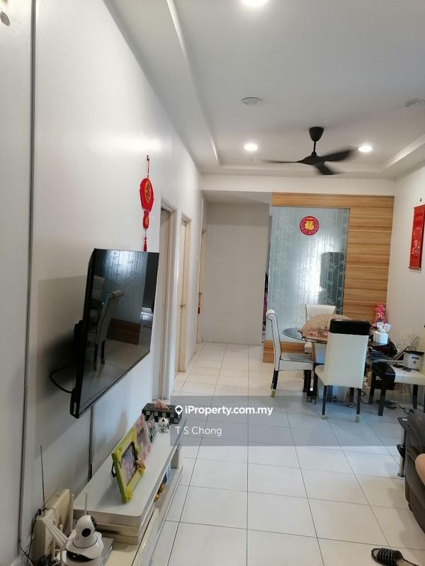 Townhouse for Sale in Bandar Saujana Putra, Tanjong Duabelas by T S Chong - iProperty.com.my