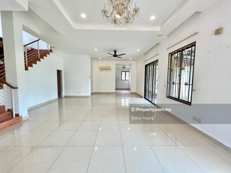 Rumah Berkembar untuk Dijual di Batu 9, Cheras oleh Stacy Young - iProperty.com.my