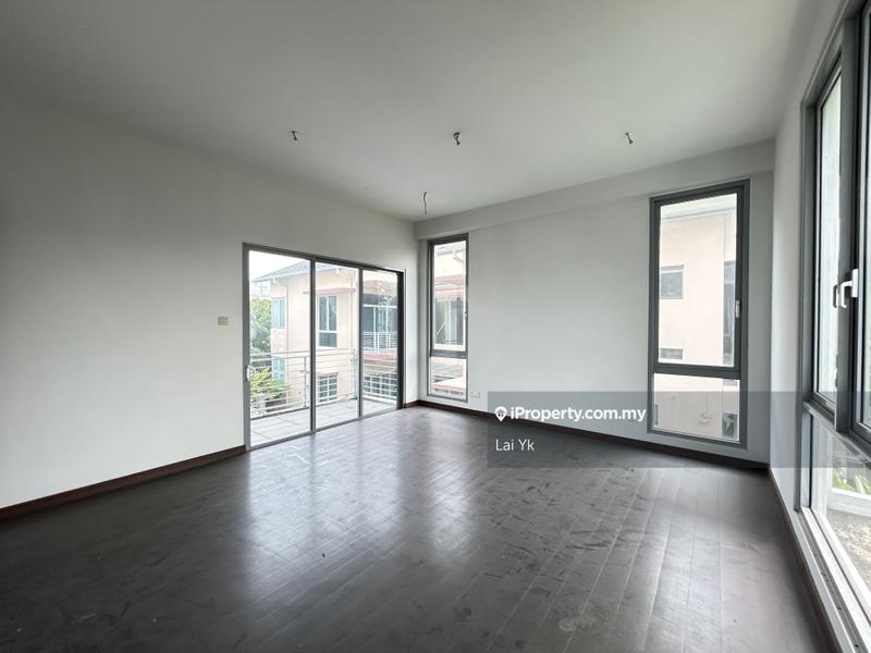 Bungalow House for Sale in Temasya Glenmarie, Glenmarie by Lai Yk - iProperty.com.my