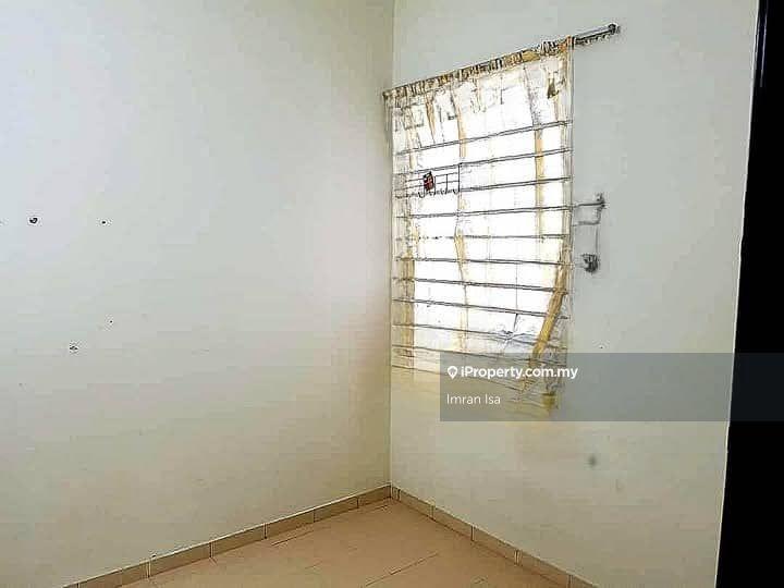 Pangsapuri untuk Dijual di Anggerik Court oleh Imran Isa - iProperty.com.my