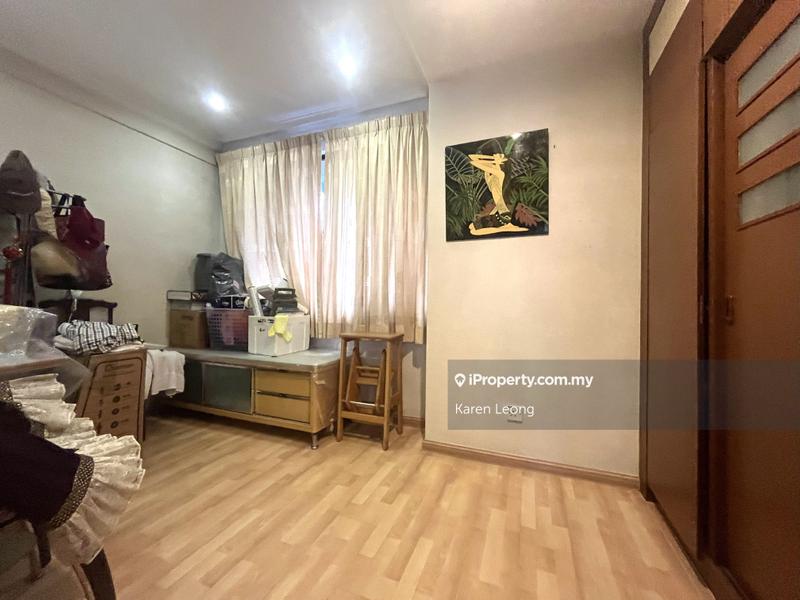 For Sale - Kiara Park