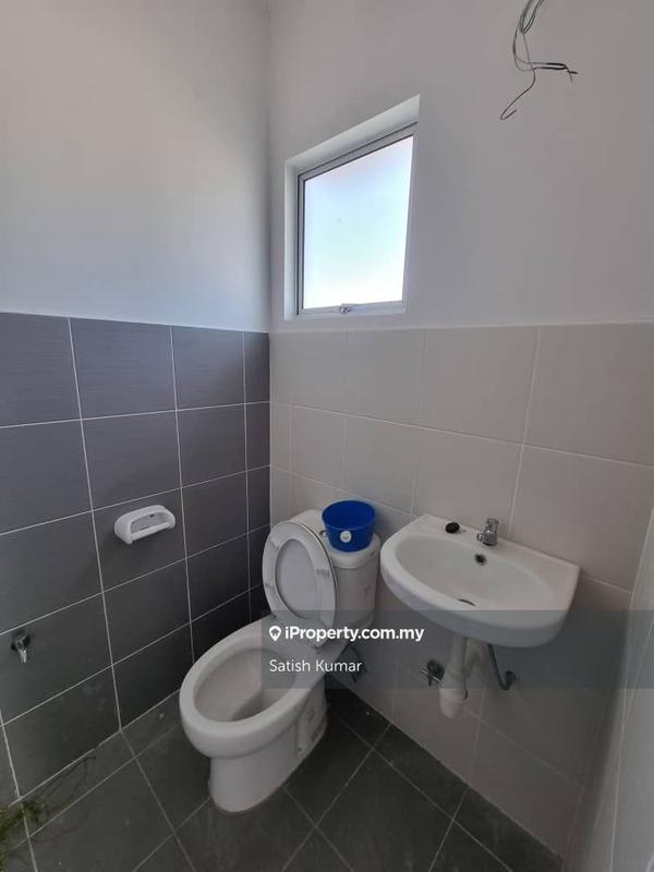 Pangsapuri untuk Dijual di Residensi Laguna Biru 2 oleh Satish Kumar - iProperty.com.my