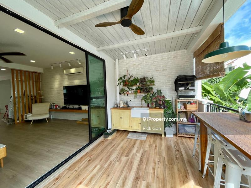 For Sale - Scotland Villa