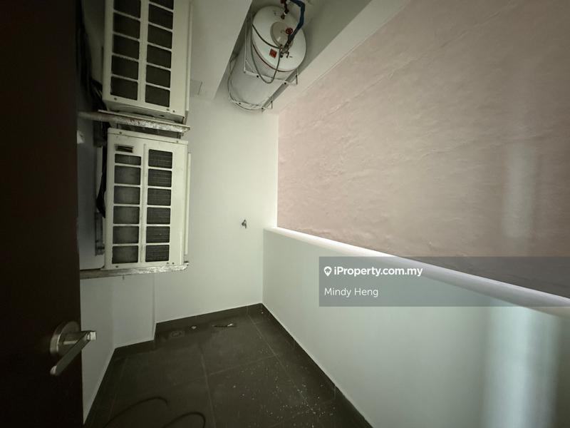 Service Residence for Sale in Molek Pulai by Mindy Heng - iProperty.com.my