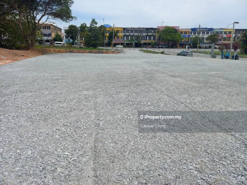 For Rent - Facing Main Road Commercial Land For Rent at Bandar Country Homes Rawang